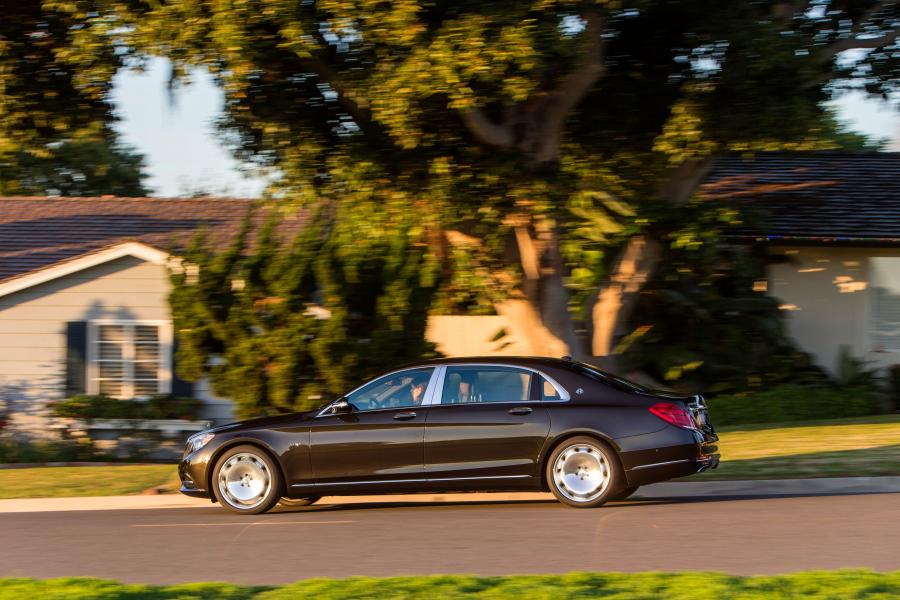  Mercedes-Maybach S600 2015 года  (NA) (фото 37 из 53)